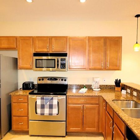 Johns Pass Condo'S- Fully Remote St. Pete Beach Bagian luar foto
