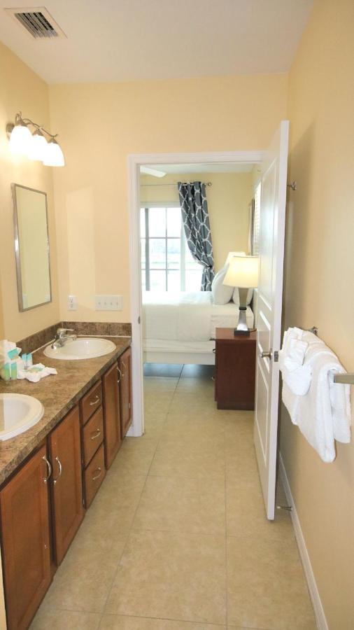 Johns Pass Condo'S- Fully Remote St. Pete Beach Bagian luar foto